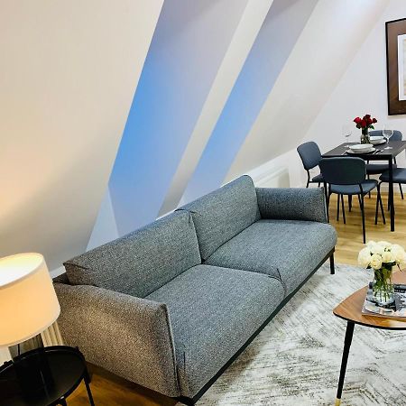 Hotel, Apartament Pod Zlotym Lwem W Samym Centrum Miasta Z Darmowym Parkingiem VII Klodzko Luaran gambar